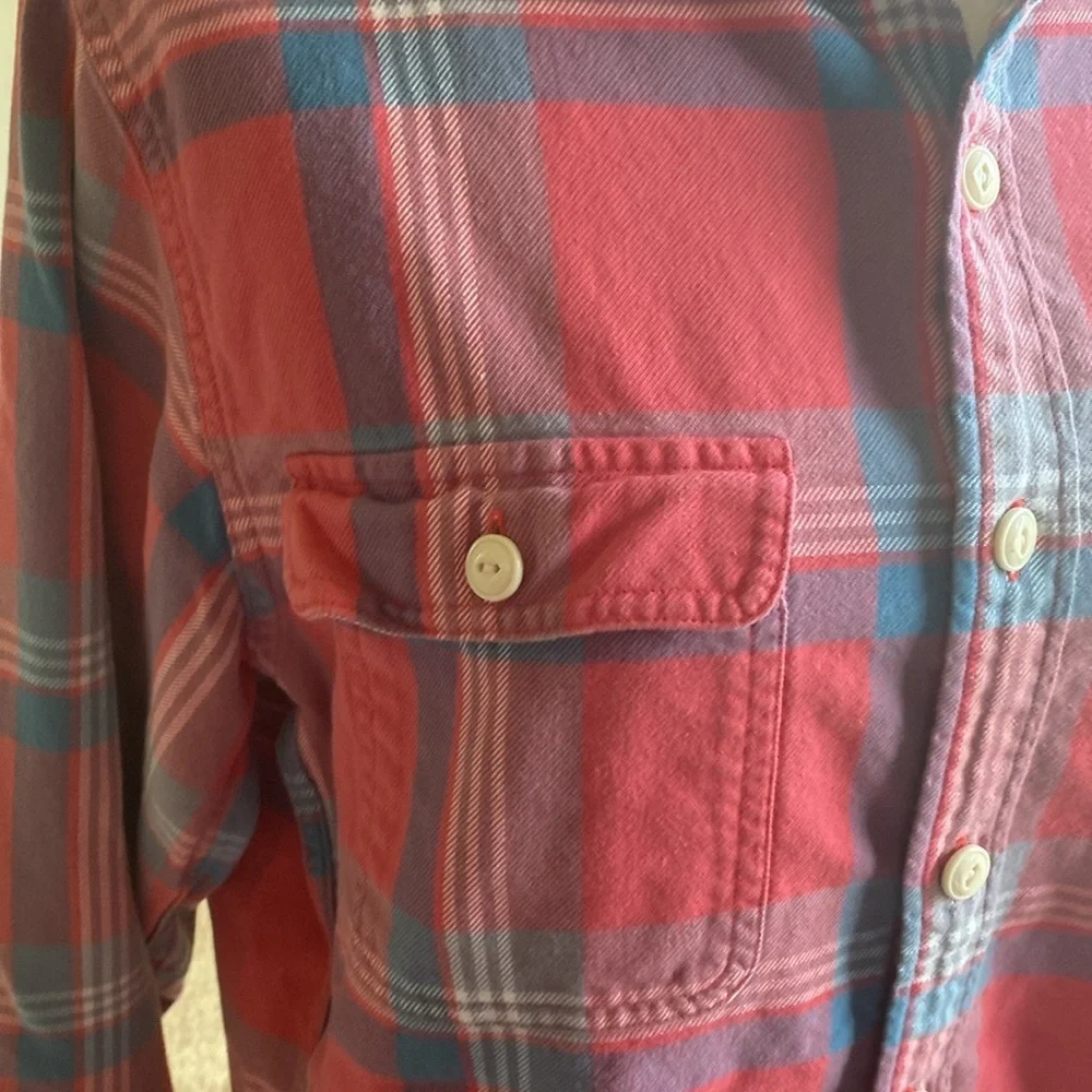 J. Crew Red and Blue Casual Button Down. Size S. Flannel. 100% cotton.